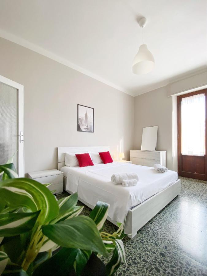 Comodo E Confortevole Nel Cuore Pulsante Di Pise Extérieur photo
